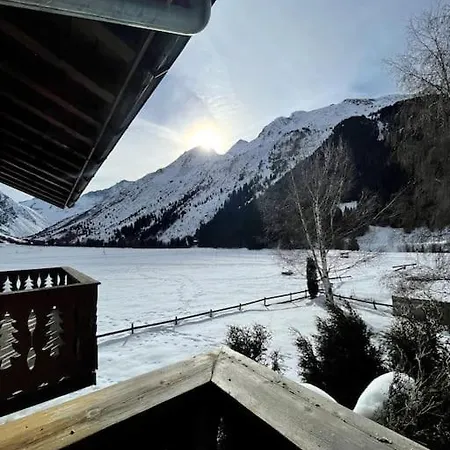 Le Génépi 4-6 Pers * La Plagne